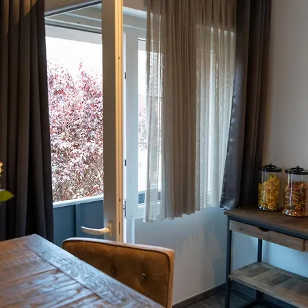 Apartment Modern Boutique With Balcony Near Aachen